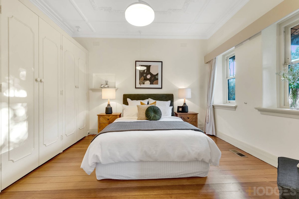 172 Charman Road Mentone - Residential for sale