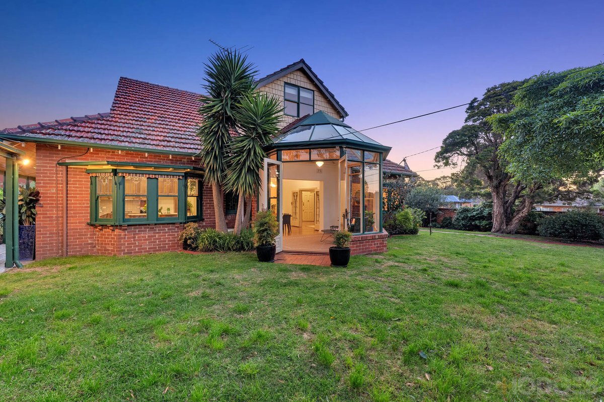 172 Charman Road Mentone - Residential for sale