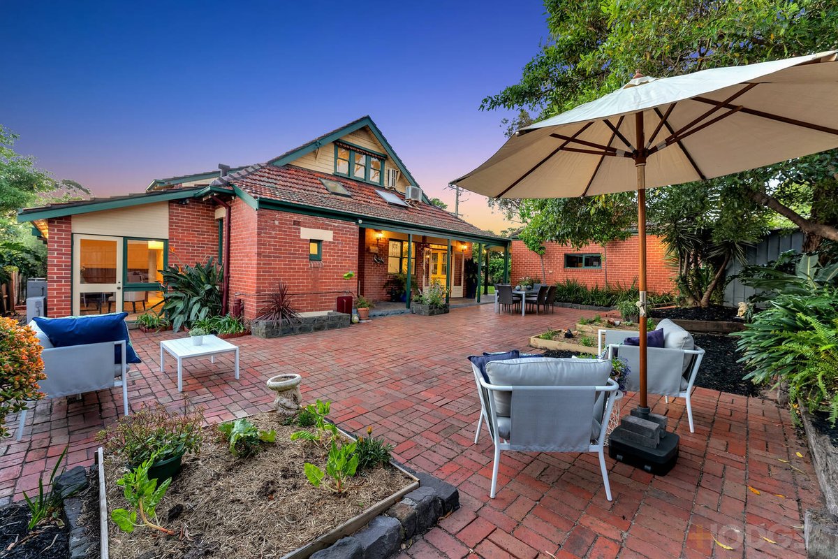 172 Charman Road Mentone - Residential for sale