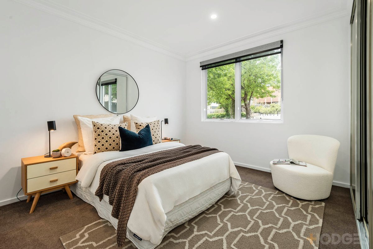 17 / 56 Beach Road Hampton - Residential for sale