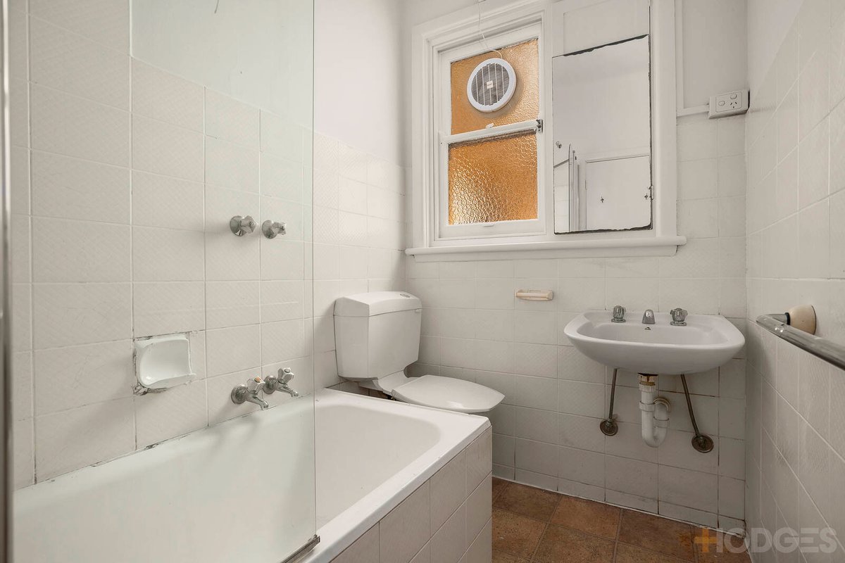 1 / 76 Canterbury Road Toorak - Residential for sale