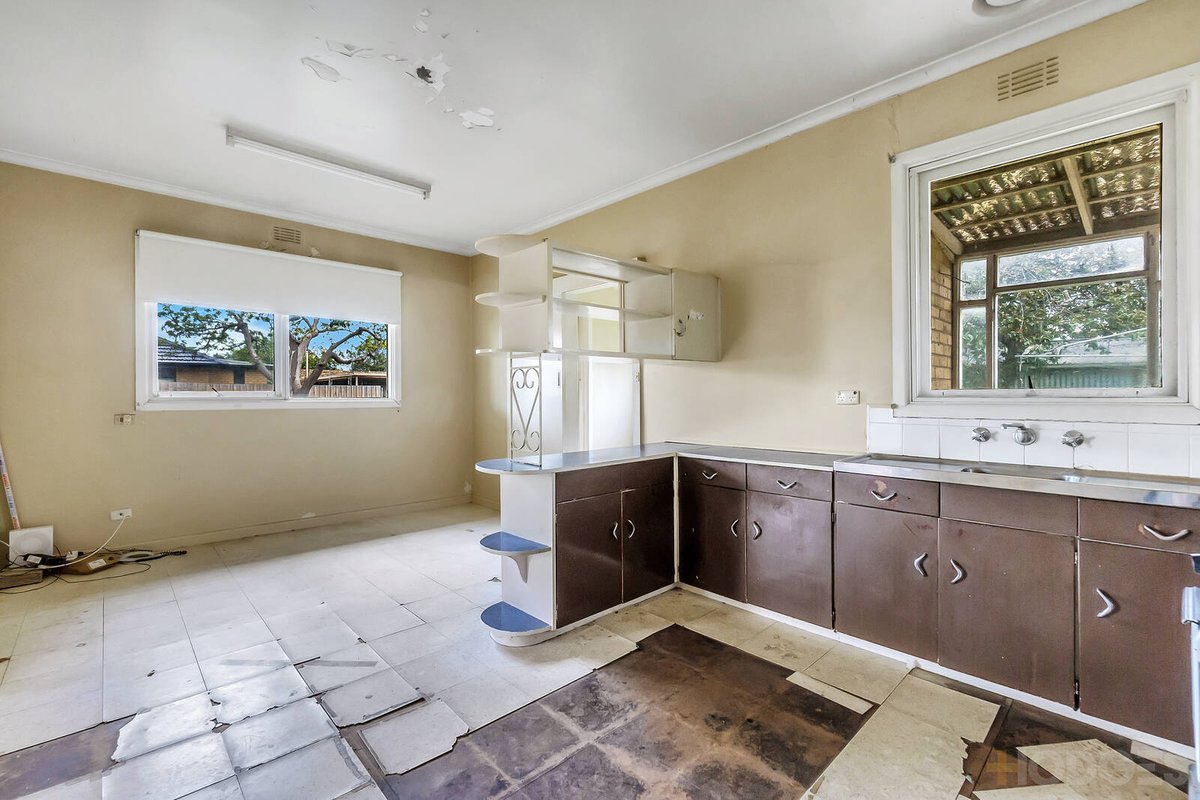 177 Lower Dandenong Road Mentone - Residential for sale