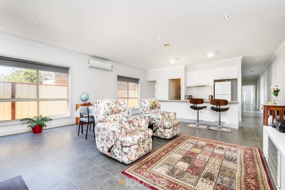 1 / 77 Market Road Werribee - Residential for sale