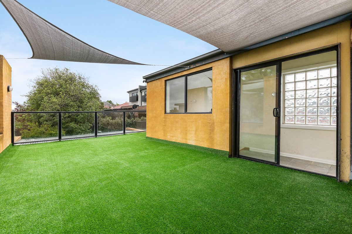 177A Centre Road Bentleigh - Residential for lease