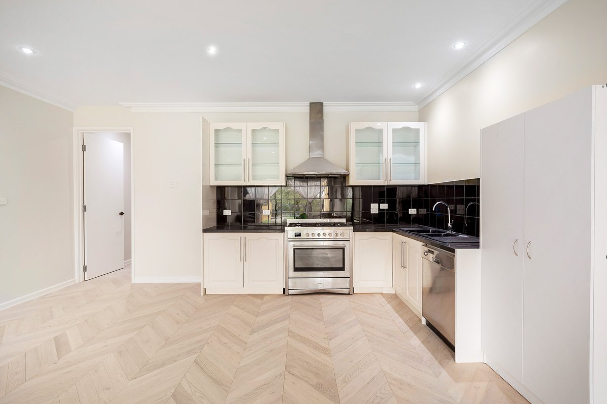 177A Centre Road Bentleigh - Residential for lease