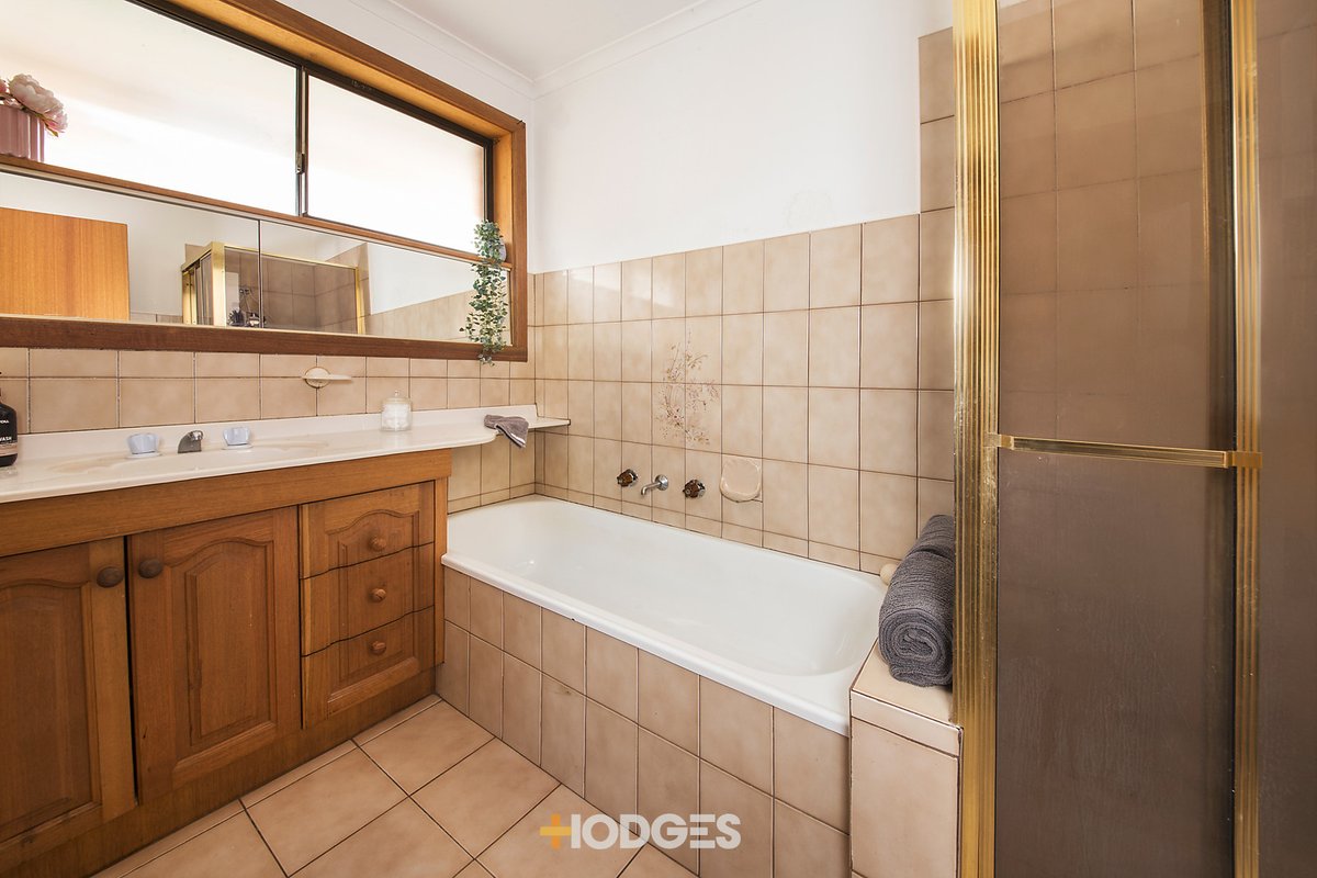 1/79 Ferntree Gully Road Mount Waverley - Residential for sale