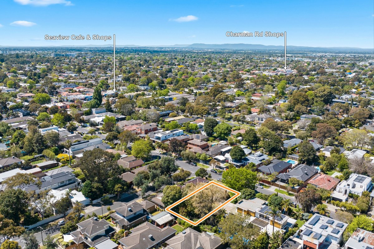 179 Tramway Parade Beaumaris - Residential for sale