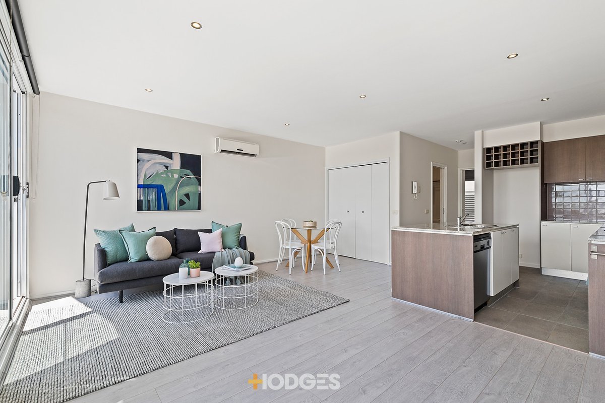 17/95 Highett Road Hampton - Residential for sale