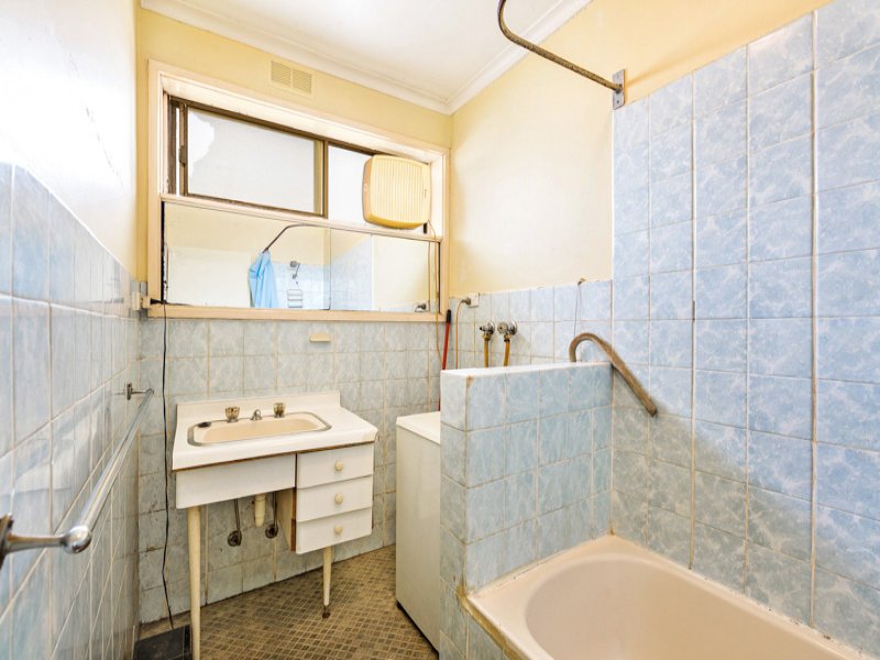 17 / 99 Cowper Street FOOTSCRAY - Residential for sale