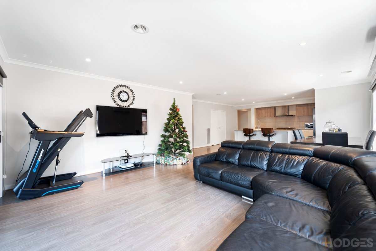 18 Arthurdale Crescent Werribee - Residential for sale