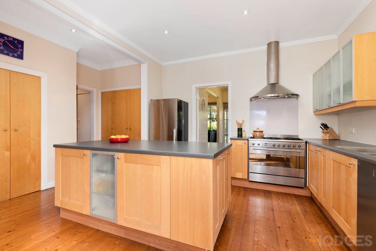 18 Ashlar Road Moorabbin - Residential for sale