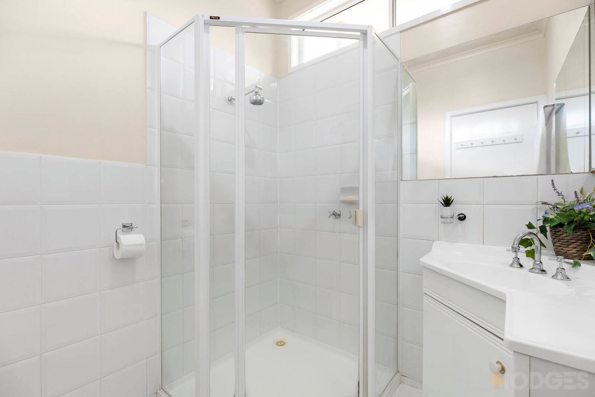 18 Ashlar Road Moorabbin - Residential for sale