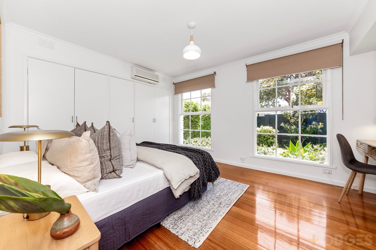 1 / 8 Bayview Crescent Black Rock - Residential for sale