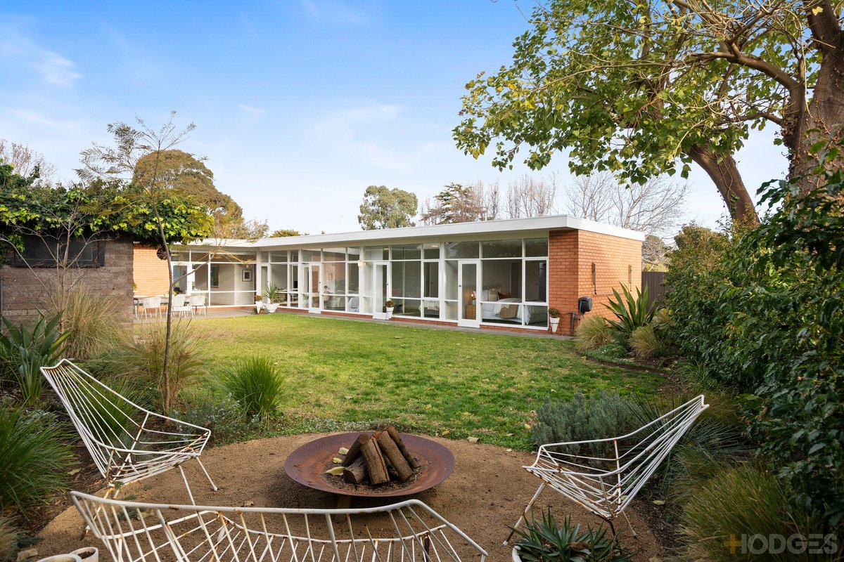 18 Bellaire Court Beaumaris - Residential for sale