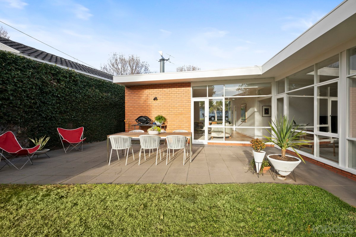 18 Bellaire Court Beaumaris - Residential for sale