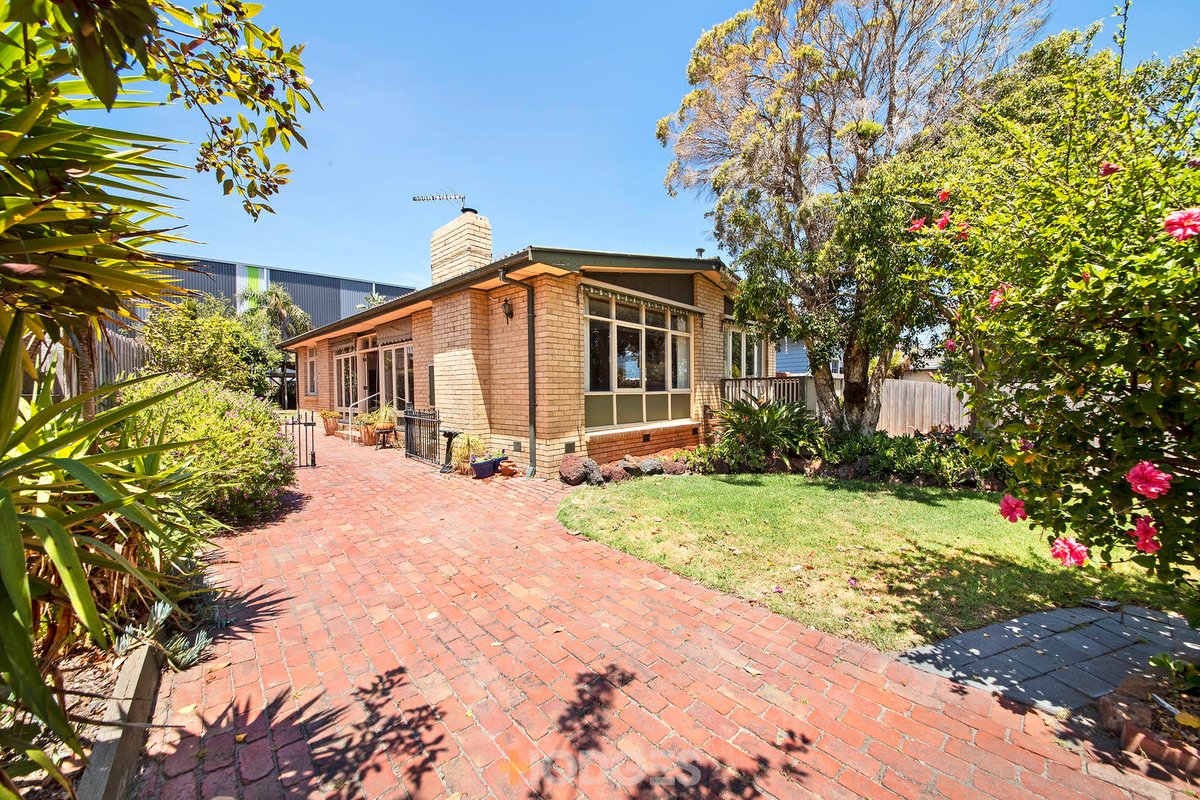 18 Bundora Parade Mentone - Residential for sale
