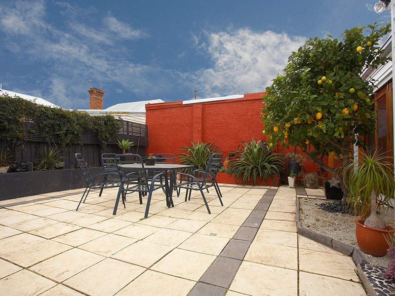 18 Buninyong Street YARRAVILLE - Residential for sale