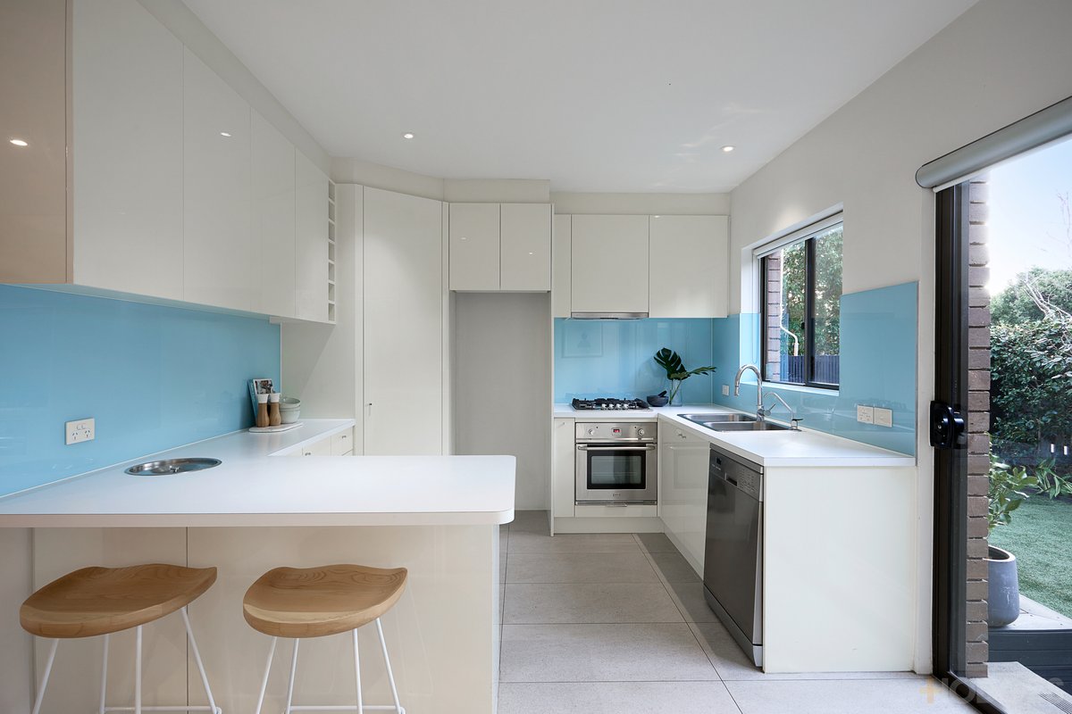 1 / 8 Clarkson Avenue Brighton - Residential for sale