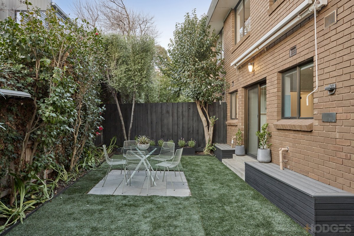 1 / 8 Clarkson Avenue Brighton - Residential for sale