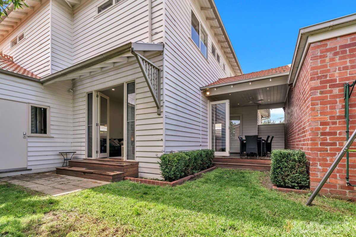 1 / 8 Collins Street Mentone - Residential for sale