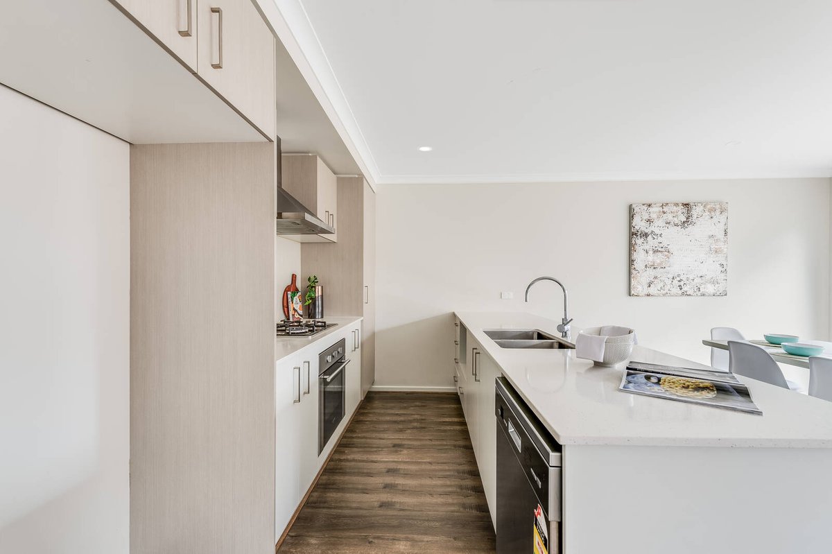 18 Coorong Walk Werribee - Residential for sale