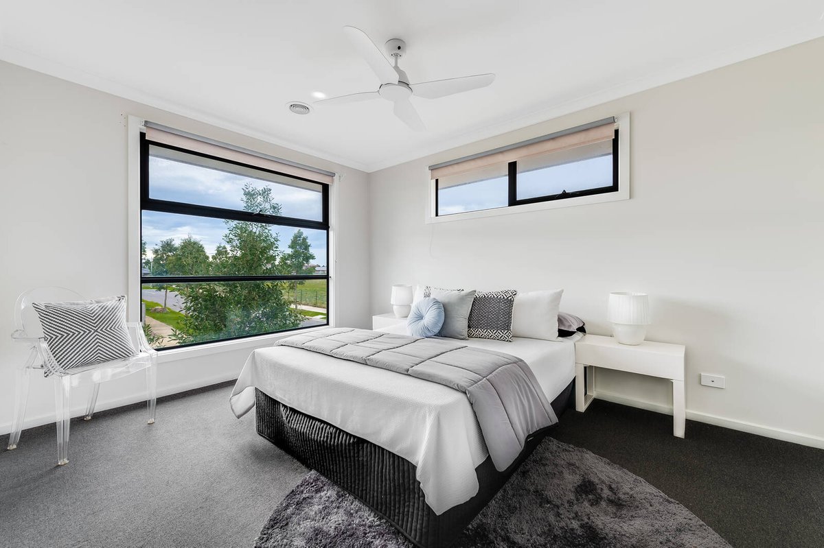 18 Coorong Walk Werribee - Residential for sale