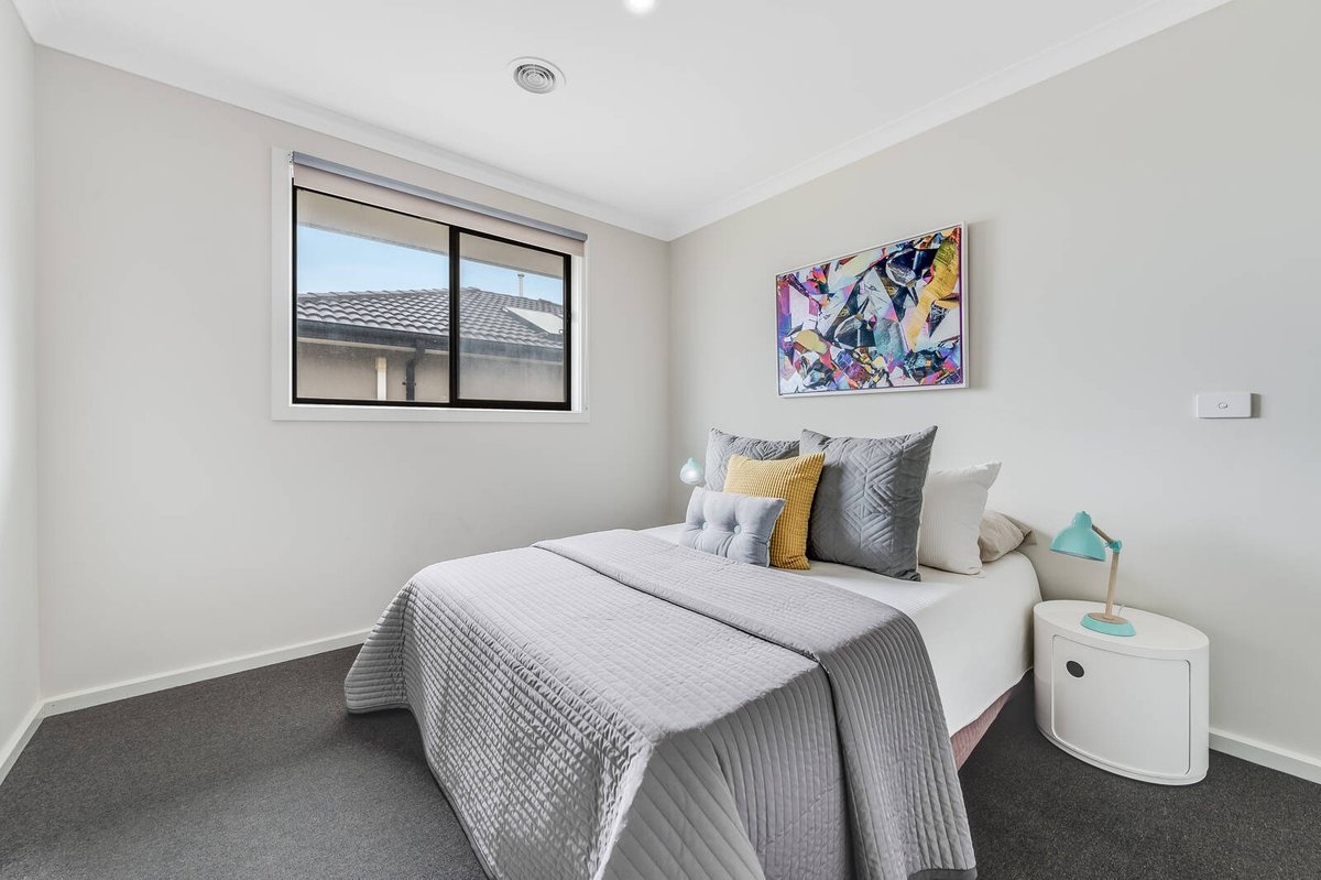 18 Coorong Walk Werribee - Residential for sale