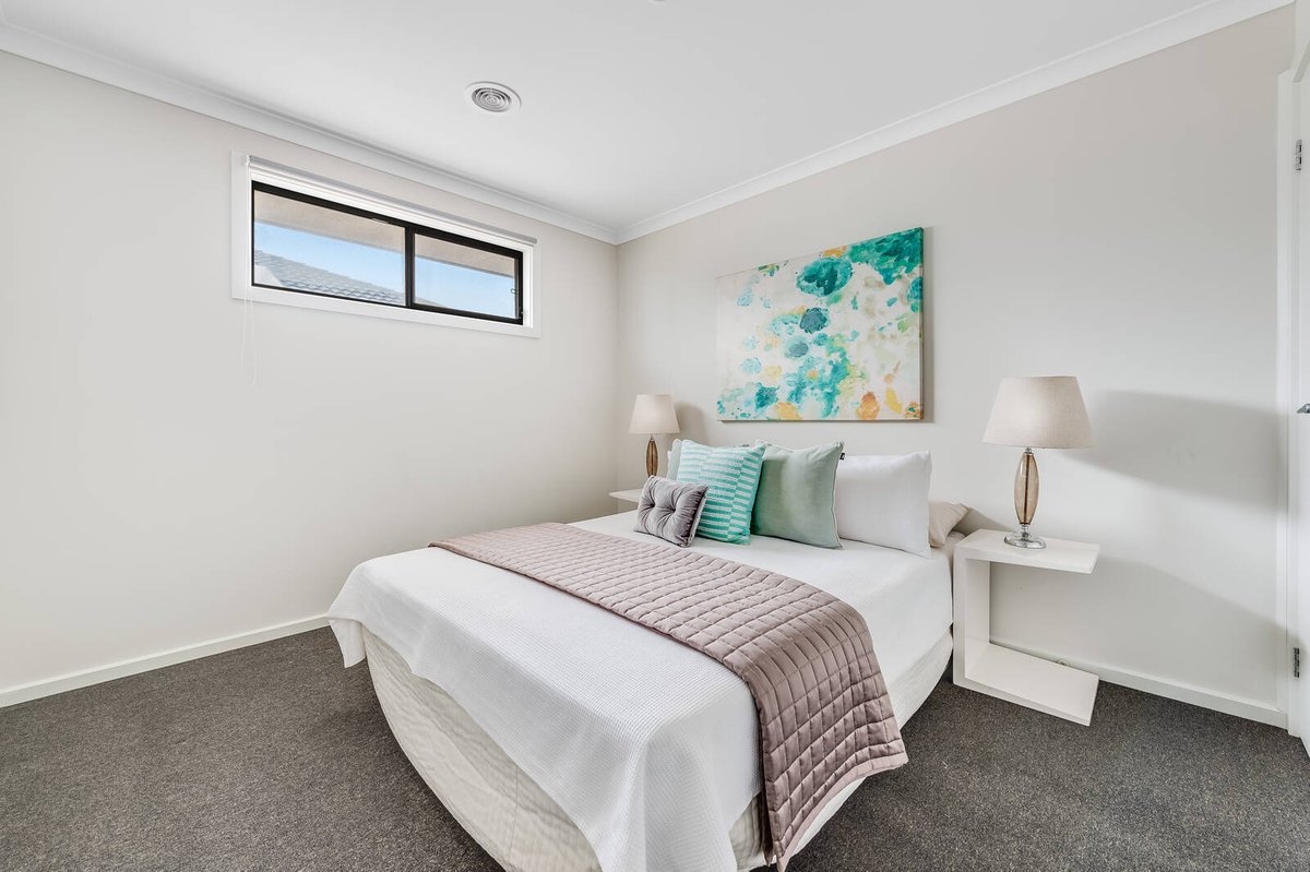 18 Coorong Walk Werribee - Residential for sale