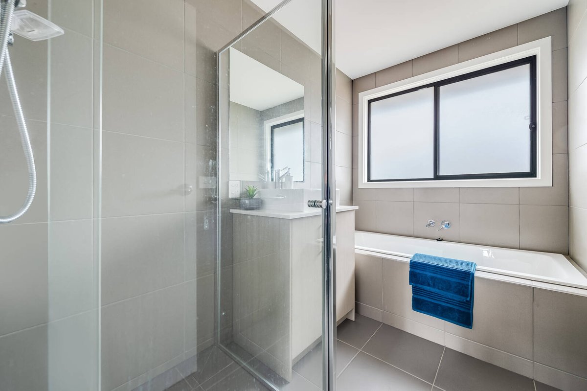 18 Coorong Walk Werribee - Residential for sale