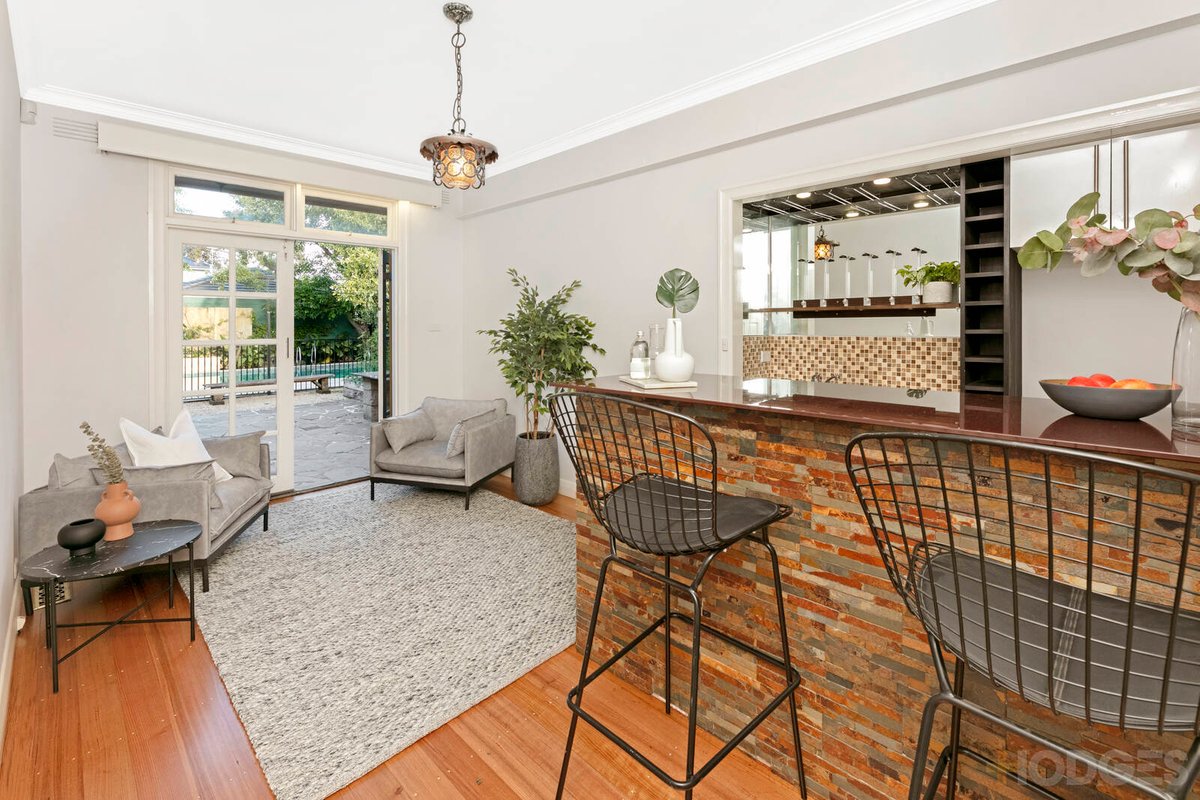 18 Cratloe Road Mount Waverley - Residential for sale