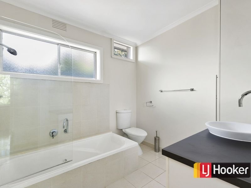 18 Culcairn Drive FRANKSTON SOUTH - Residential for sale