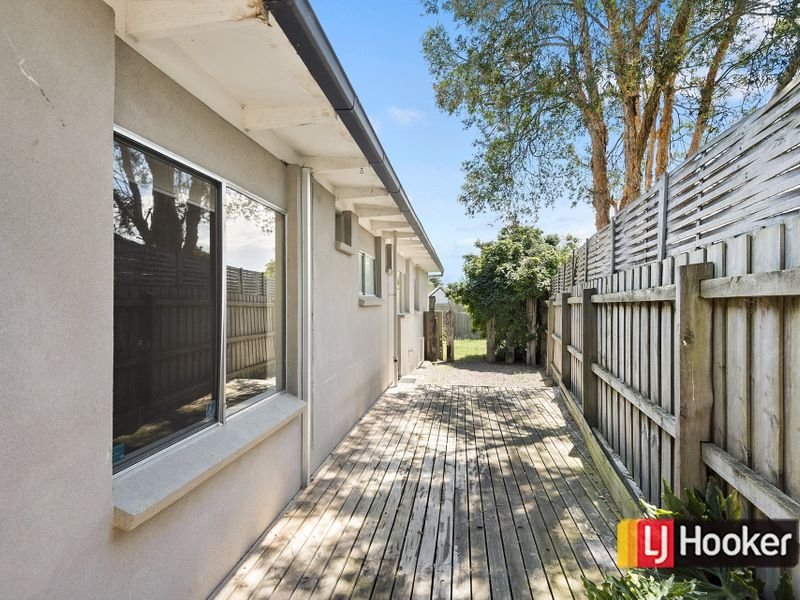 18 Culcairn Drive FRANKSTON SOUTH - Residential for sale