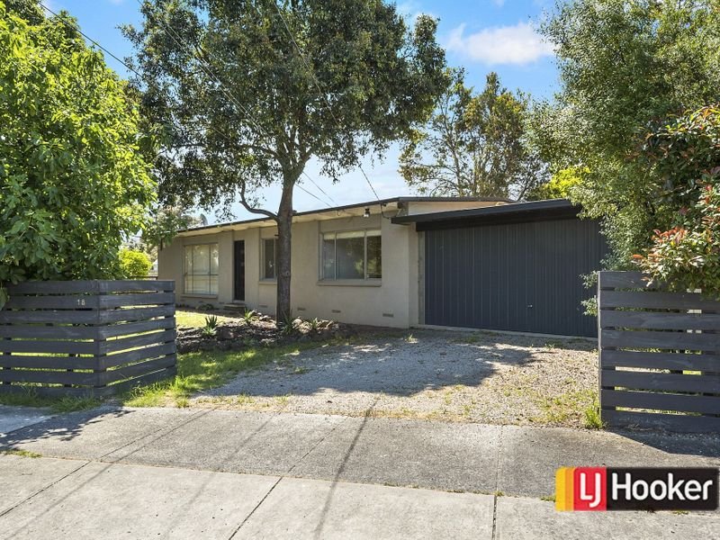 18 Culcairn Drive FRANKSTON SOUTH - Residential for sale