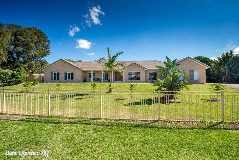 18 Eucalyptus Drive, ONE MILE NSW 2316