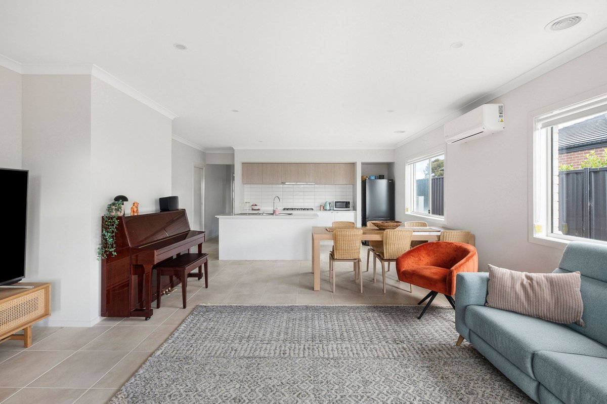 18 Fitzwalter St St Leonards - Residential for lease
