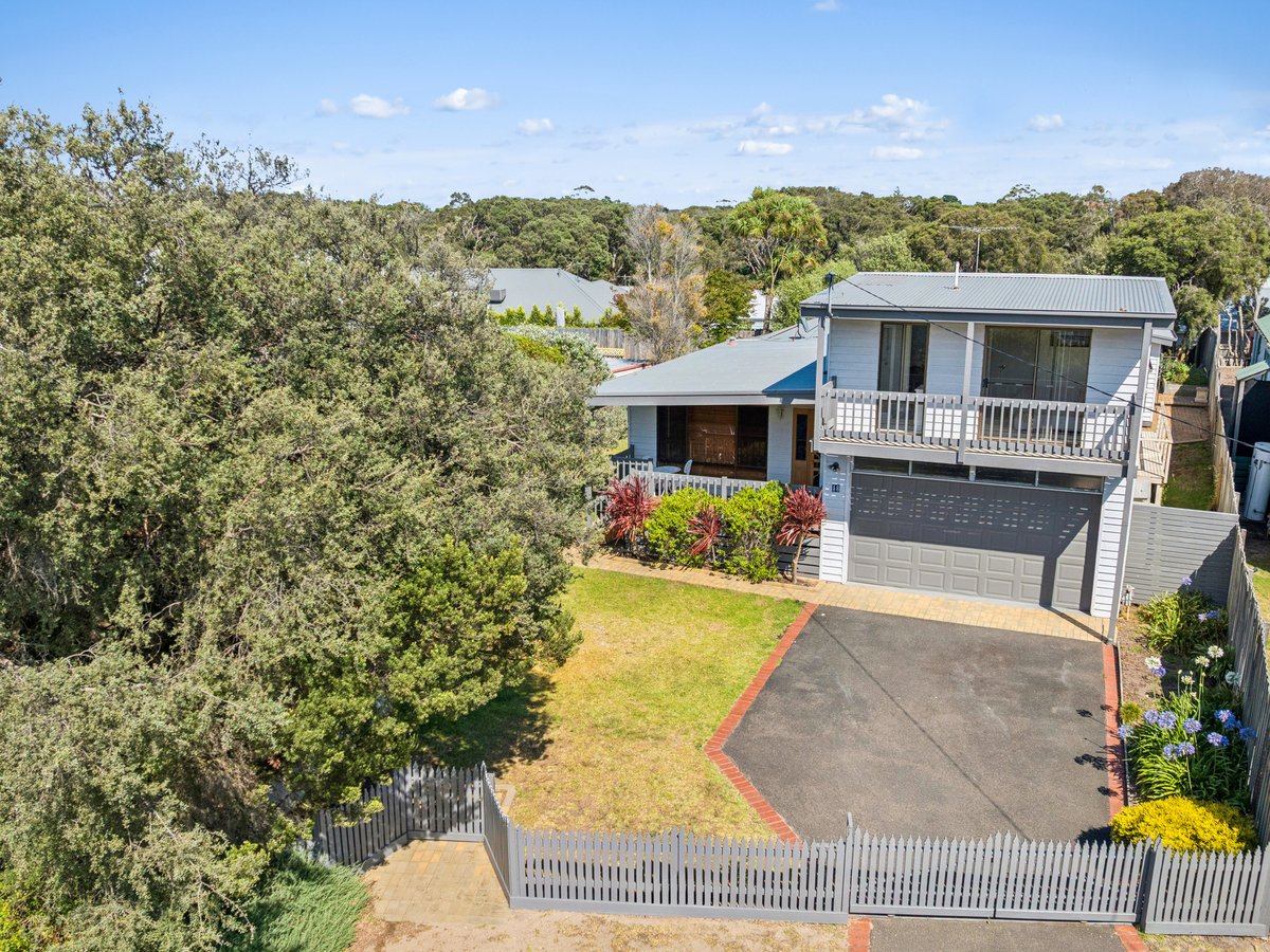 18 Flinders Street RYE - Residential for sale
