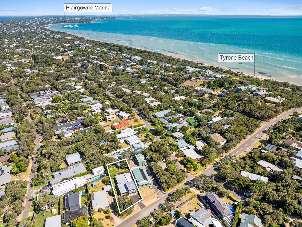 18 Flinders Street RYE - Residential for sale