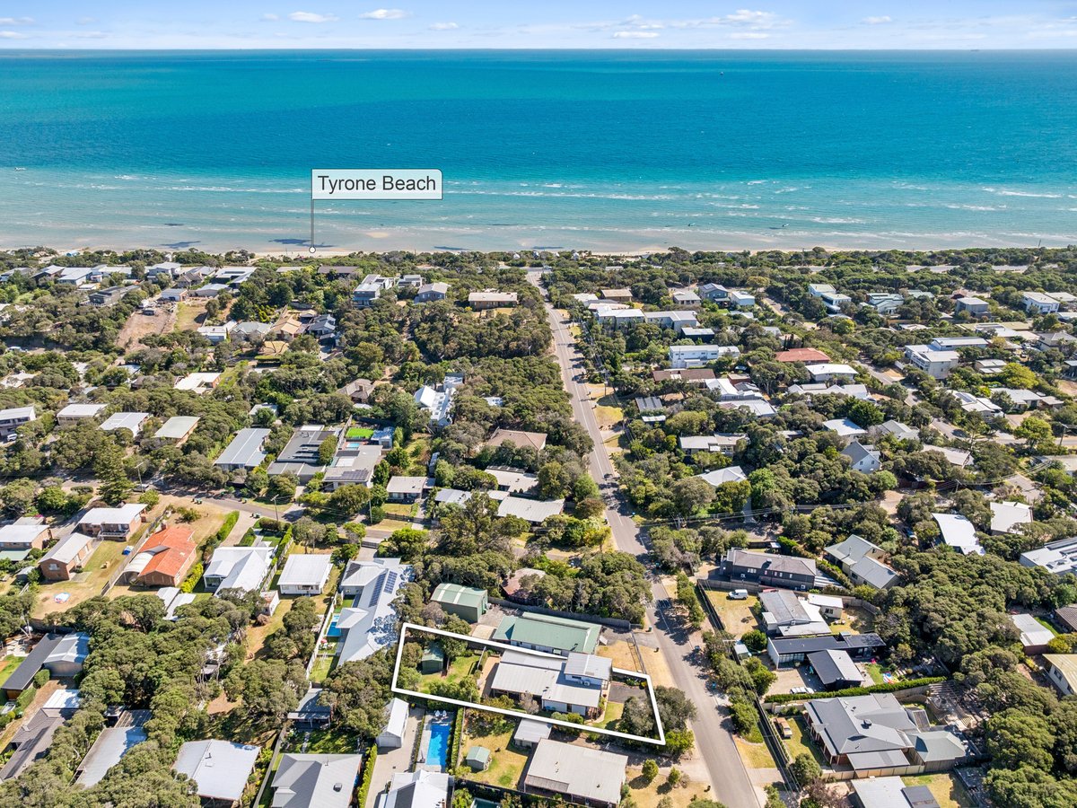 18 Flinders Street RYE - Residential for sale