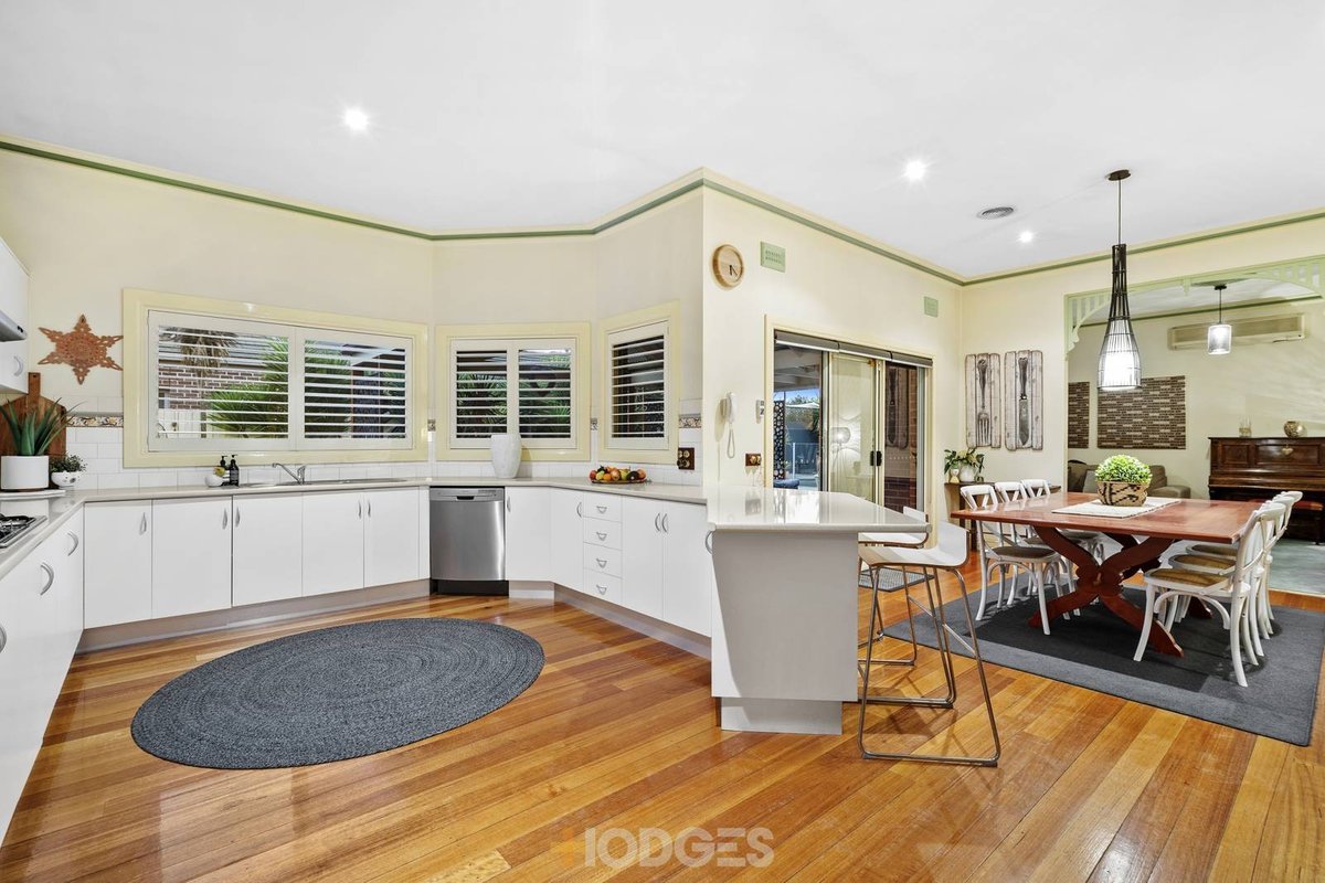 18 Fontain Court Werribee - Residential for sale