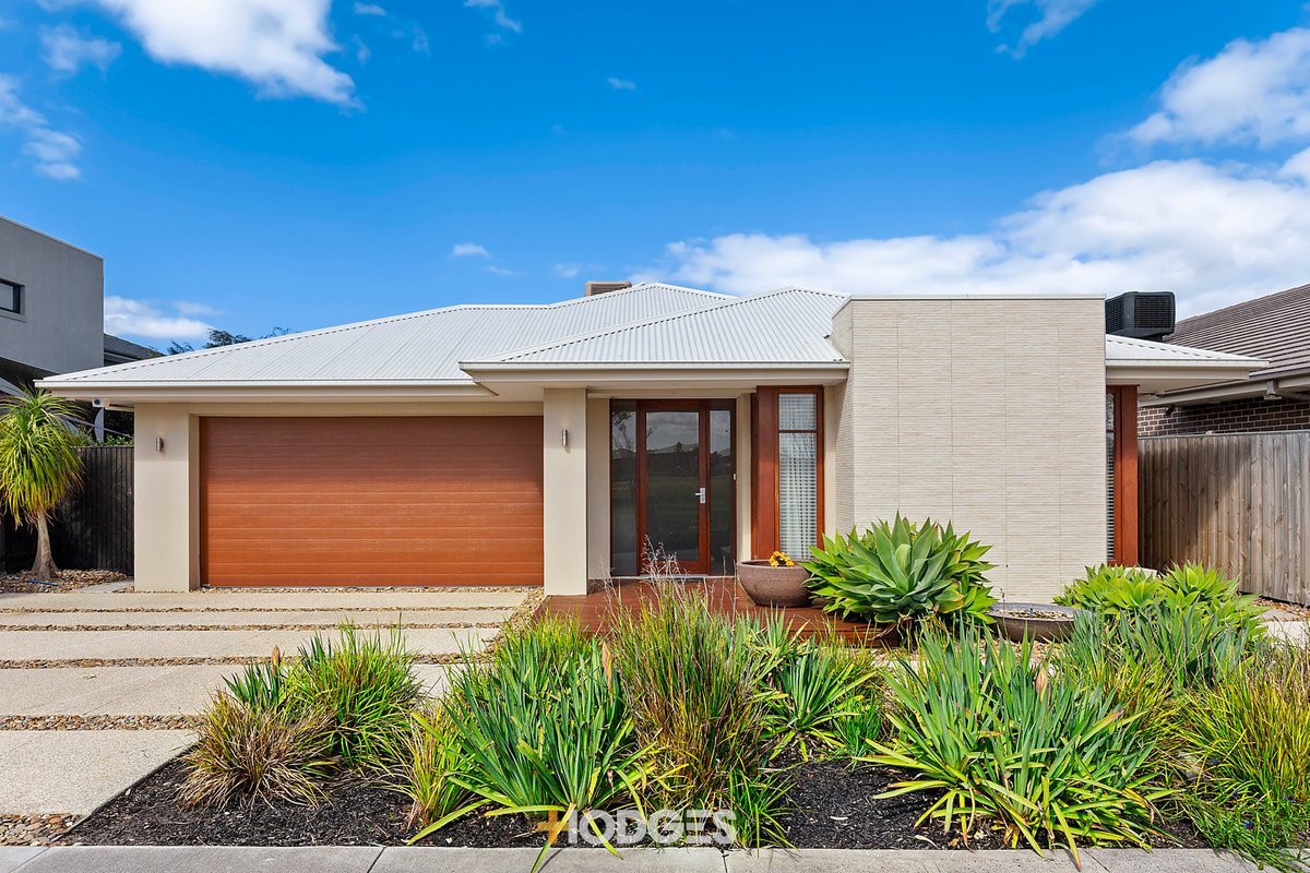 18 Highbury Grove Keysborough - Residential for sale