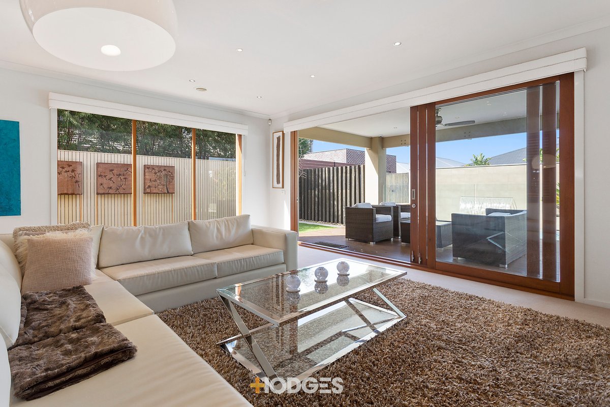 18 Highbury Grove Keysborough - Residential for sale