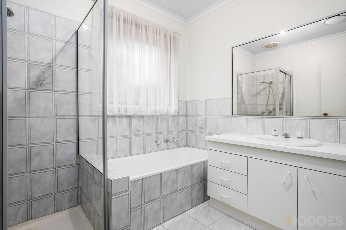 1 / 8 Holloway Road Sandringham - Residential for sale