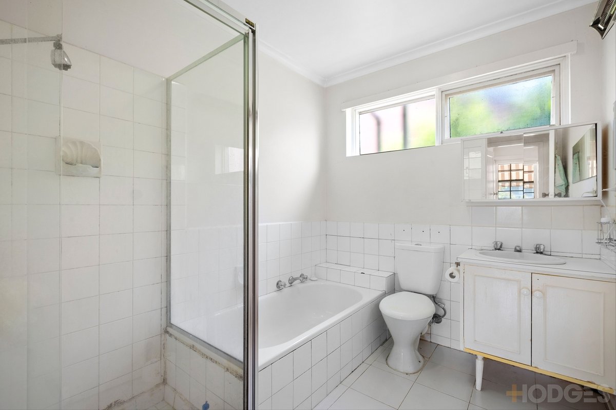 1 / 8 Lilian Court Beaumaris - Residential for sale
