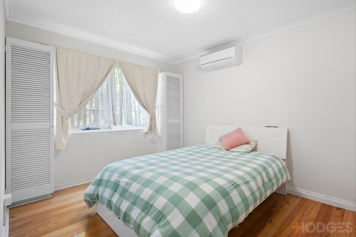 1 / 8 Lilian Court Beaumaris - Residential for sale