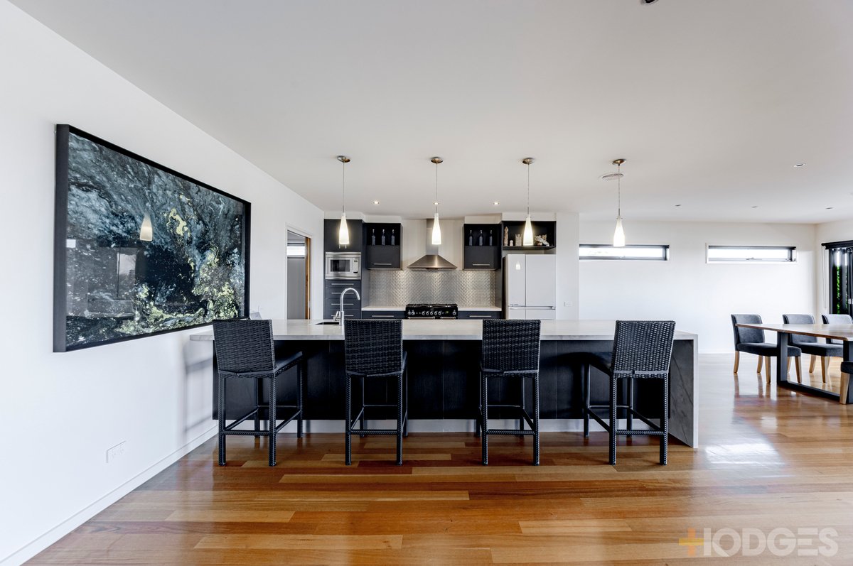 18 Mermaid Avenue Ocean Grove - Residential for sale
