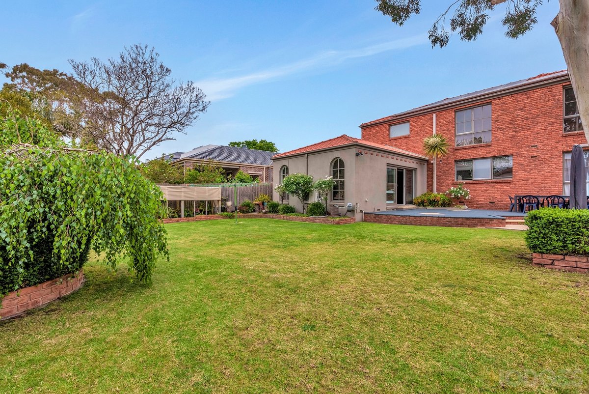 18 Oak Street Beaumaris - Residential for sale