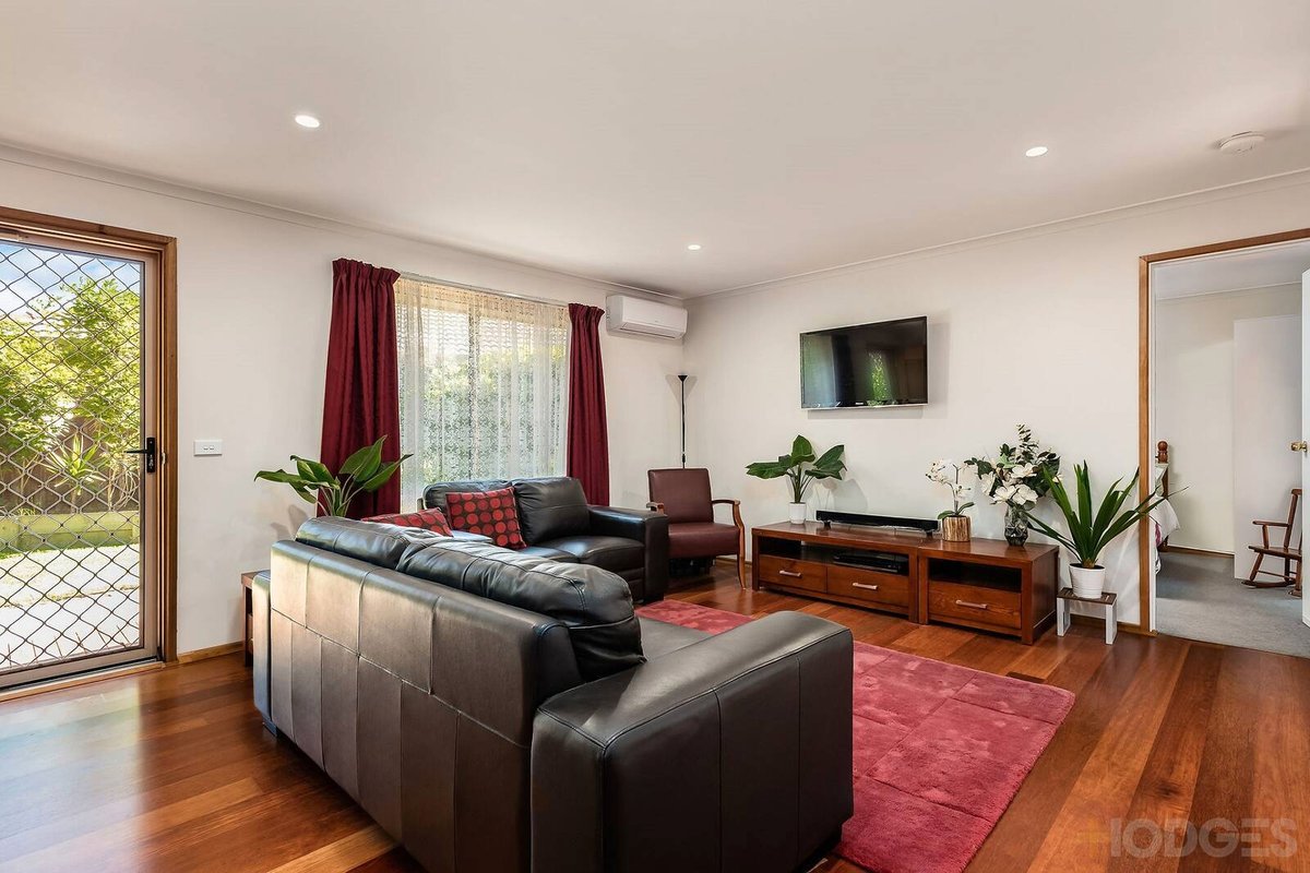 18 Phillip Court Cranbourne North - Residential for sale
