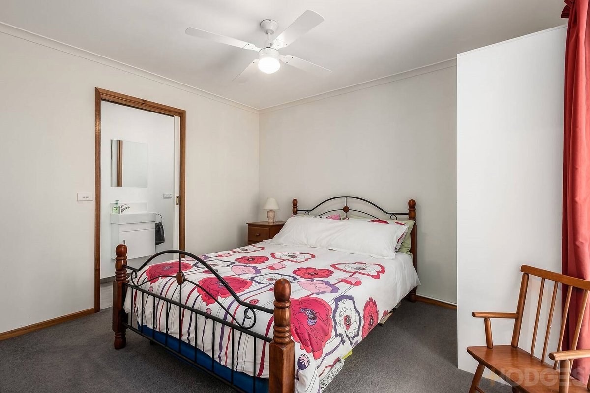 18 Phillip Court Cranbourne North - Residential for sale