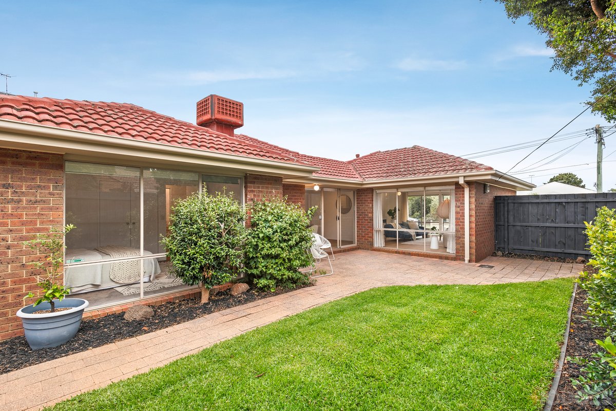 18 Stratford Avenue Bentleigh East - Residential for sale