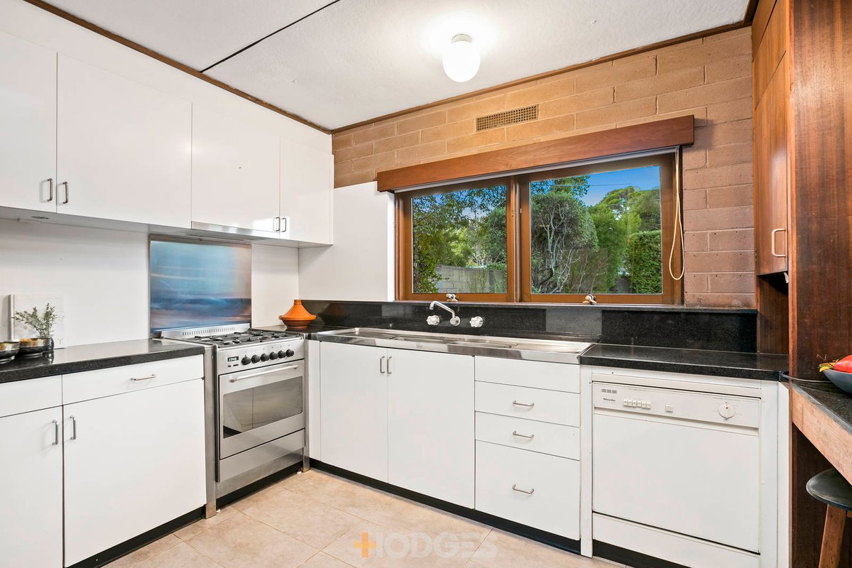 18 Sunset Avenue Beaumaris - Residential for sale